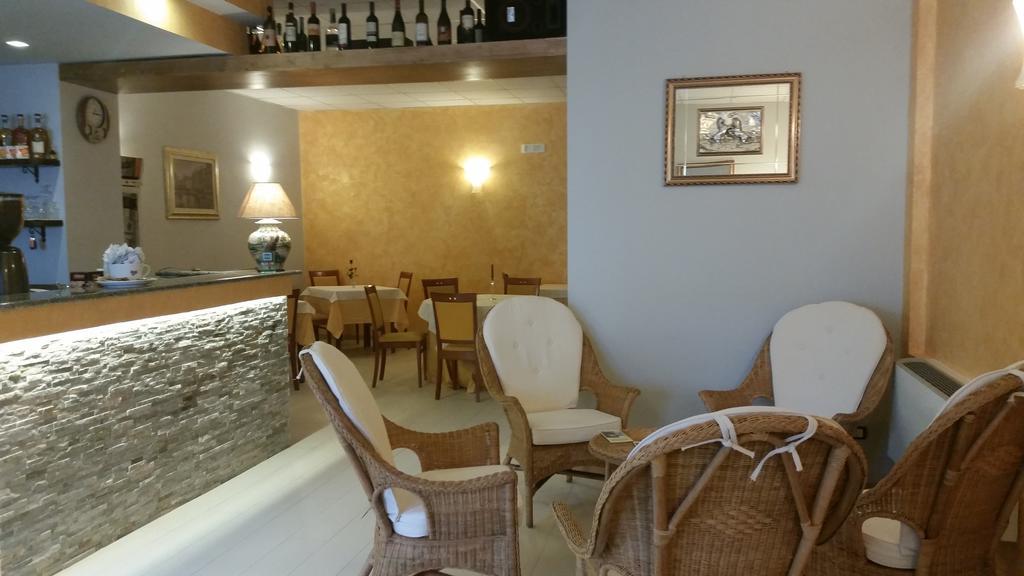 Albergo B&B Antica Trattoria Bacco Circello Dış mekan fotoğraf